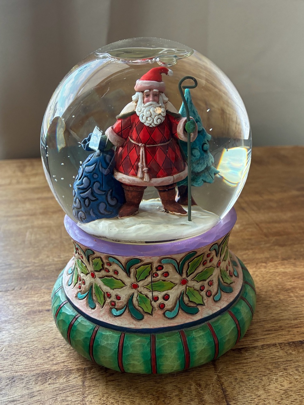 Jim Shore Musical Snow Globe "Delivering Christmas Joy"